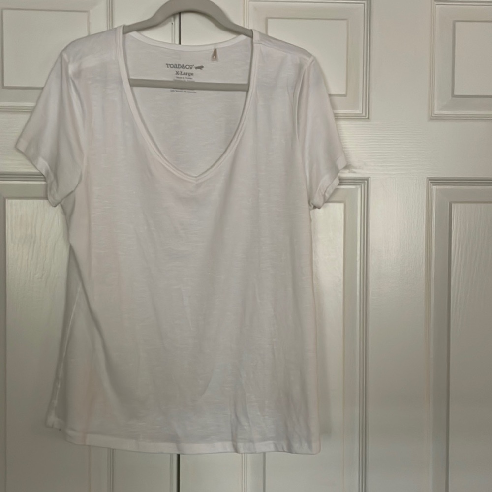 Toad&Co White t shirt